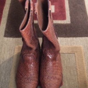 COHAN HANDSTITCHED BOOTS